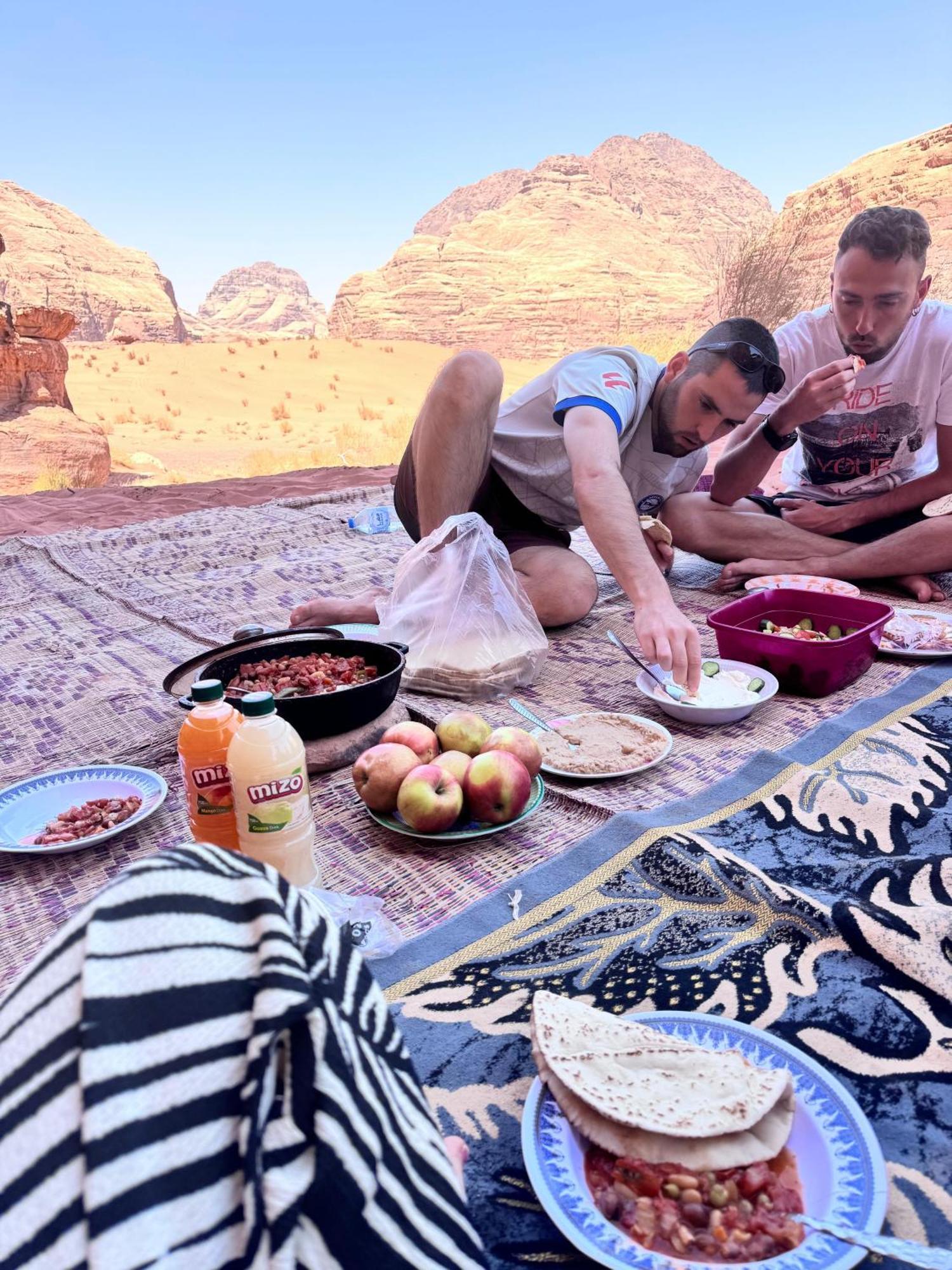 Wadi Rum Magic Nature Camp Екстер'єр фото